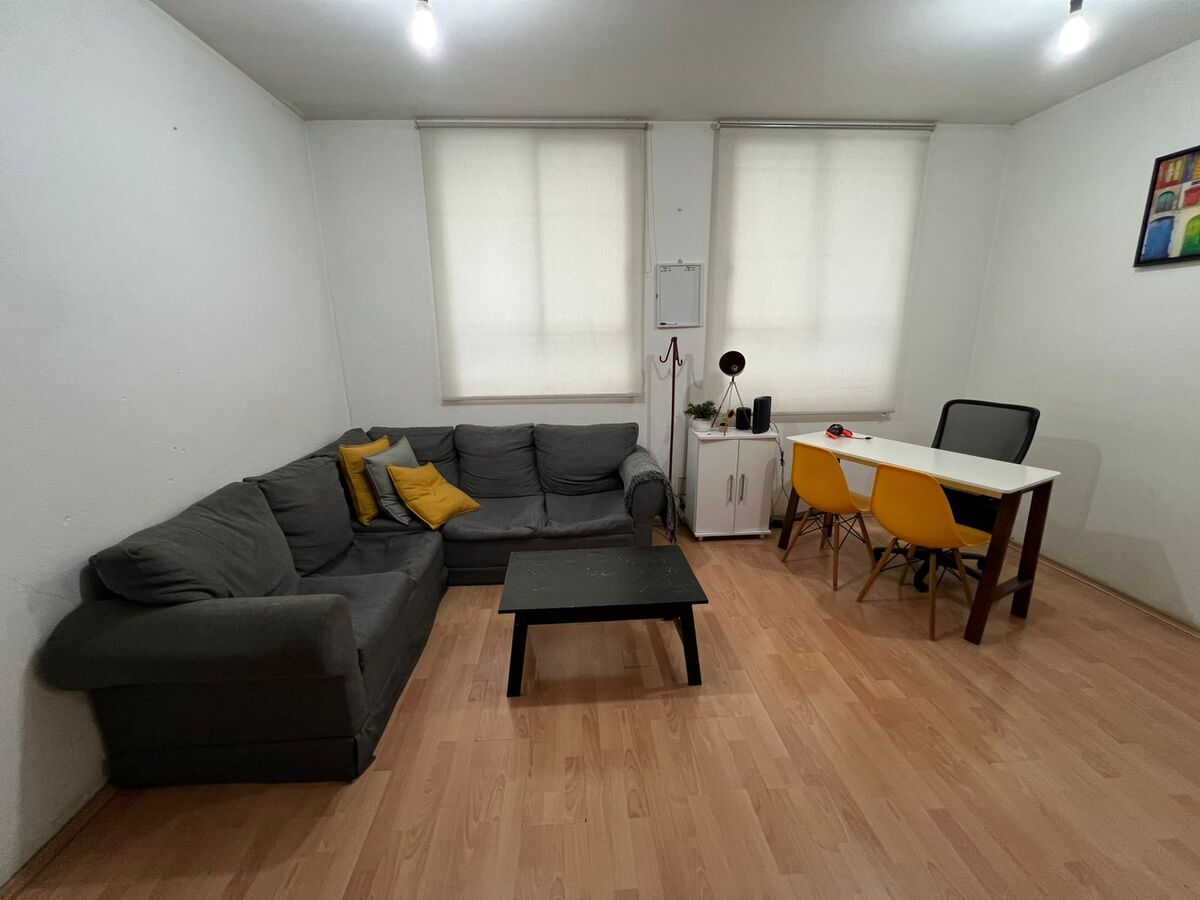 2 de 16: Sala - comedor