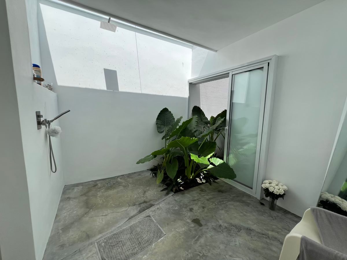 11 of 17: Master Bedroom Bathroom