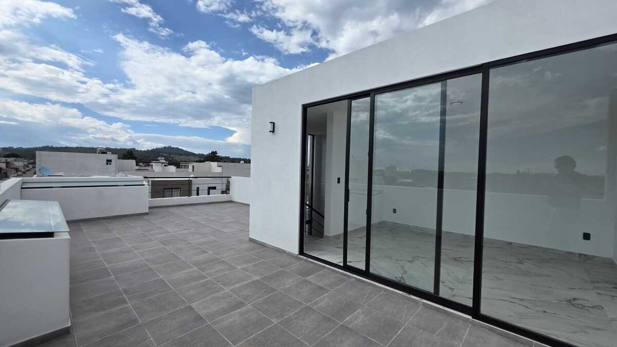 12 of 12: roof garden