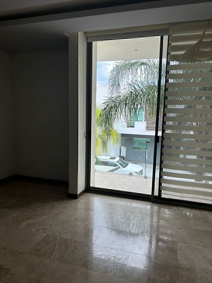 16 de 18