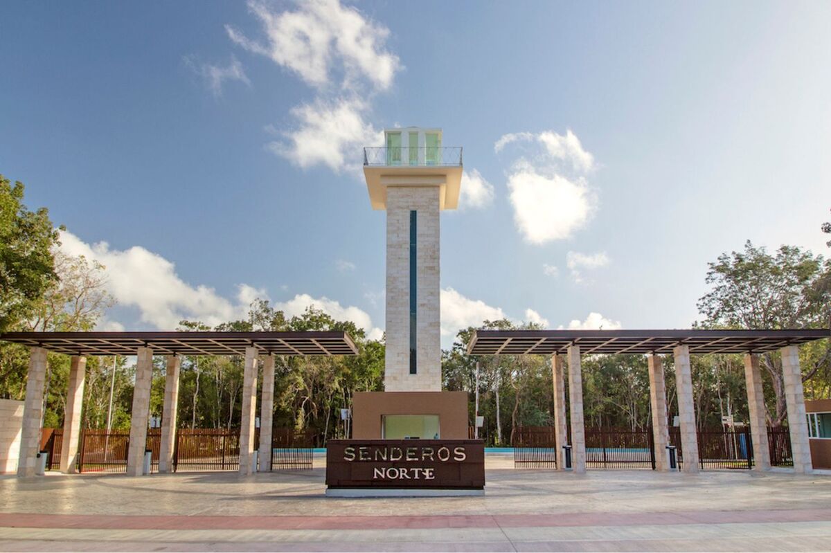 1 de 8: Condominio residencial, dentro de comunidad privada