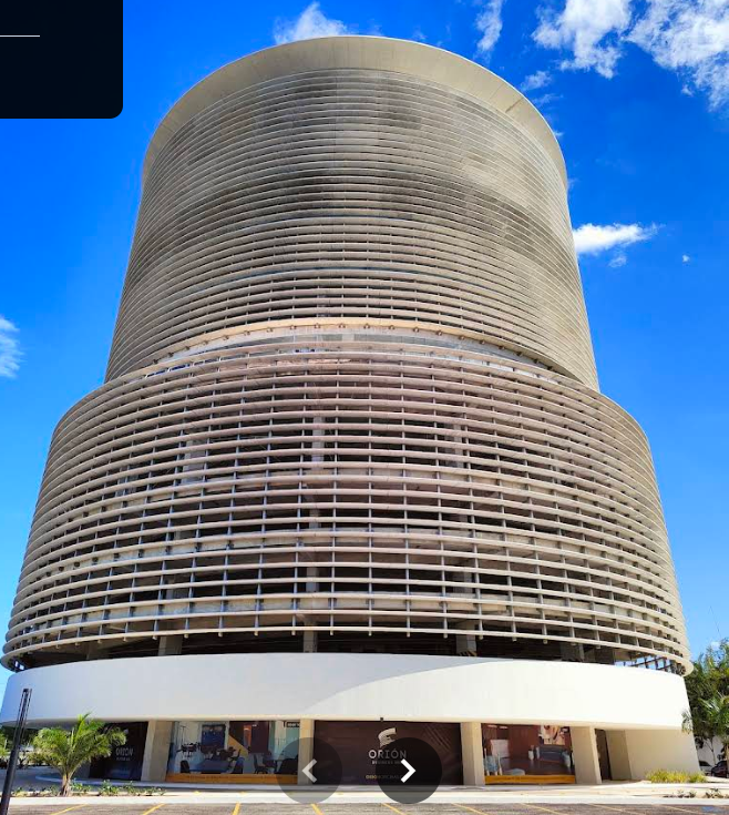 3 of 9: Edificio Orión