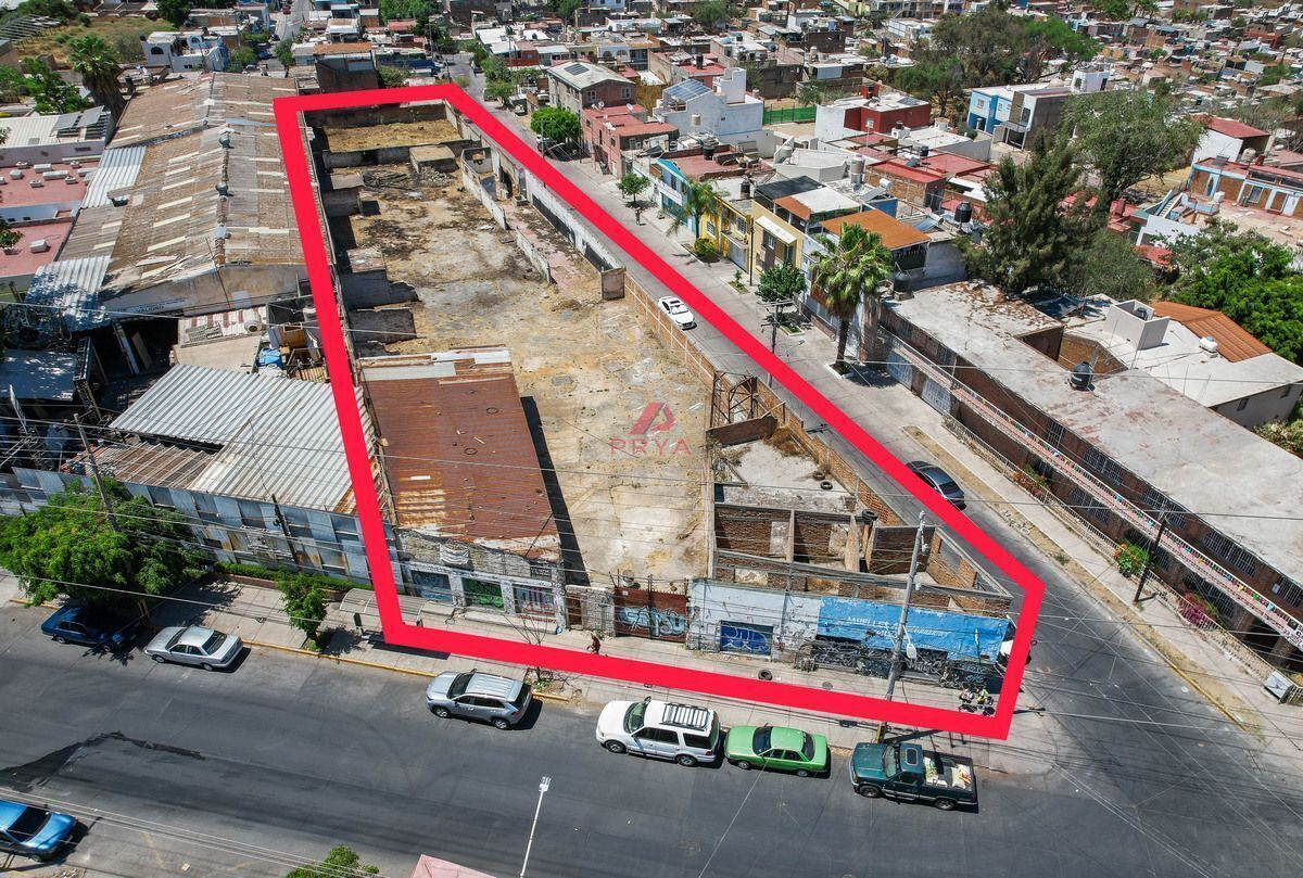 12 de 37