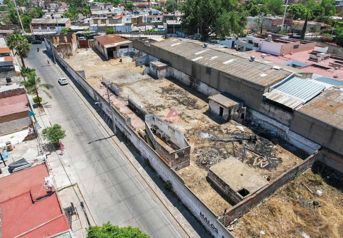 21 de 37