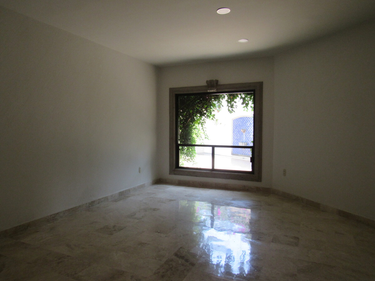 8 de 21: Casa en Venta en Colinas del Bosque Rayo Vende ®