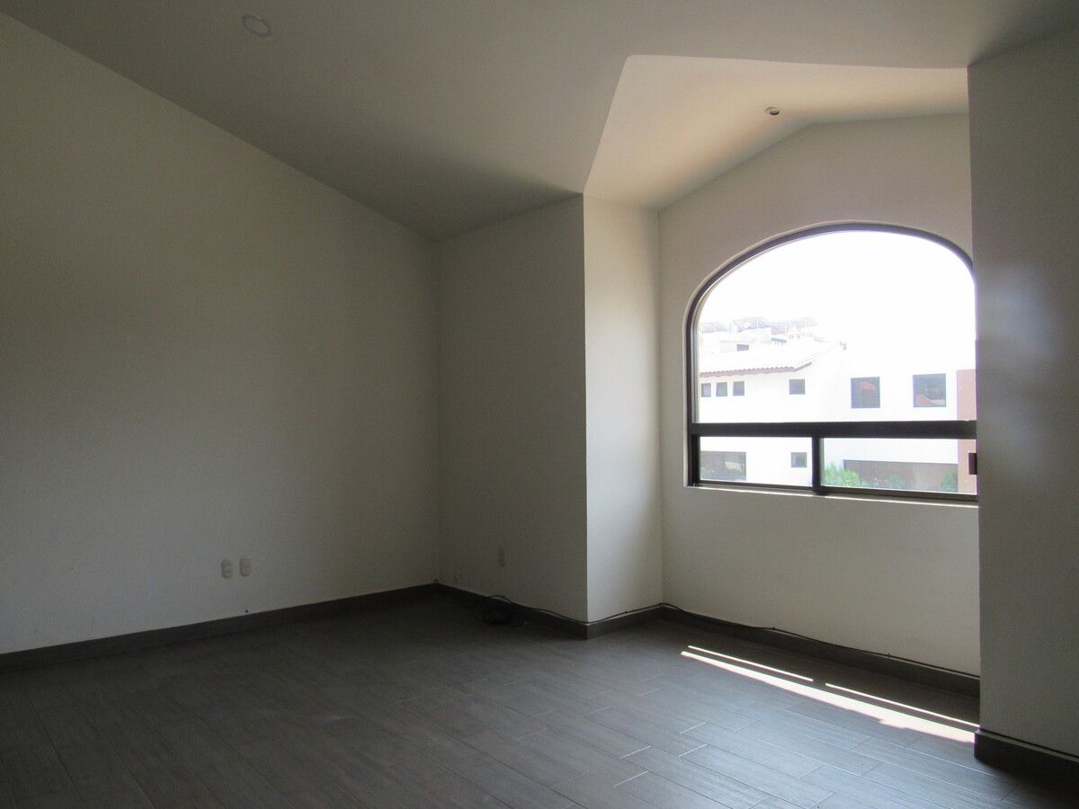 16 de 21: Casa en Venta en Colinas del Bosque Rayo Vende ®