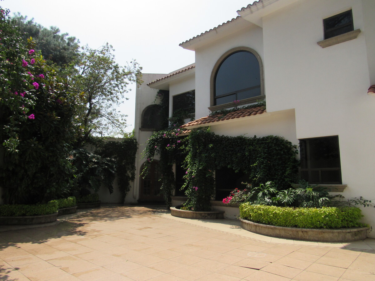 4 de 21: Casa en Venta en Colinas del Bosque Rayo Vende ®