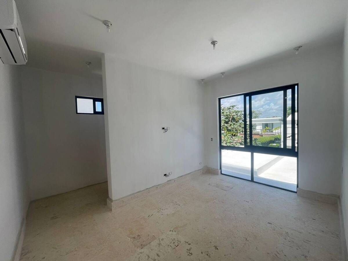 12 de 15: HABITACIÓN