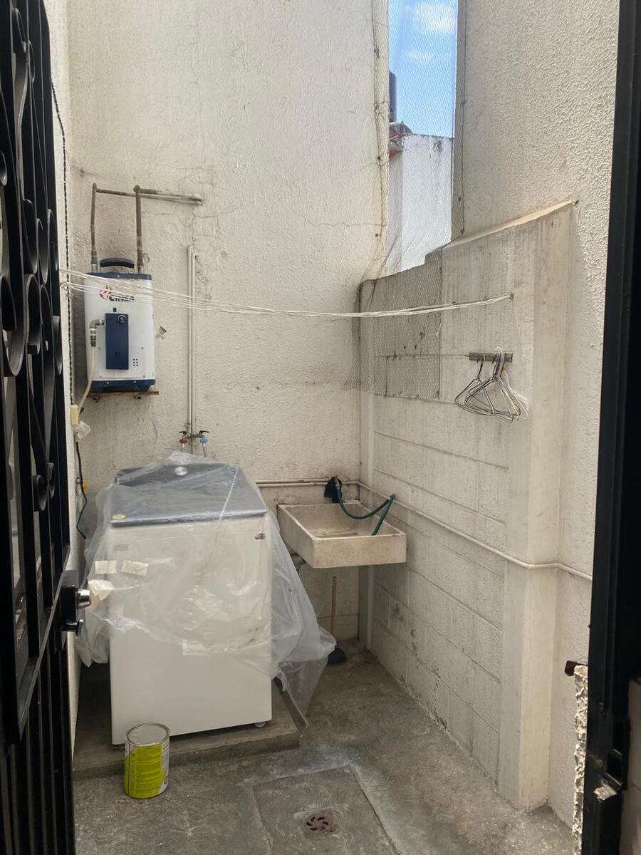 4 of 9: Patio Techado