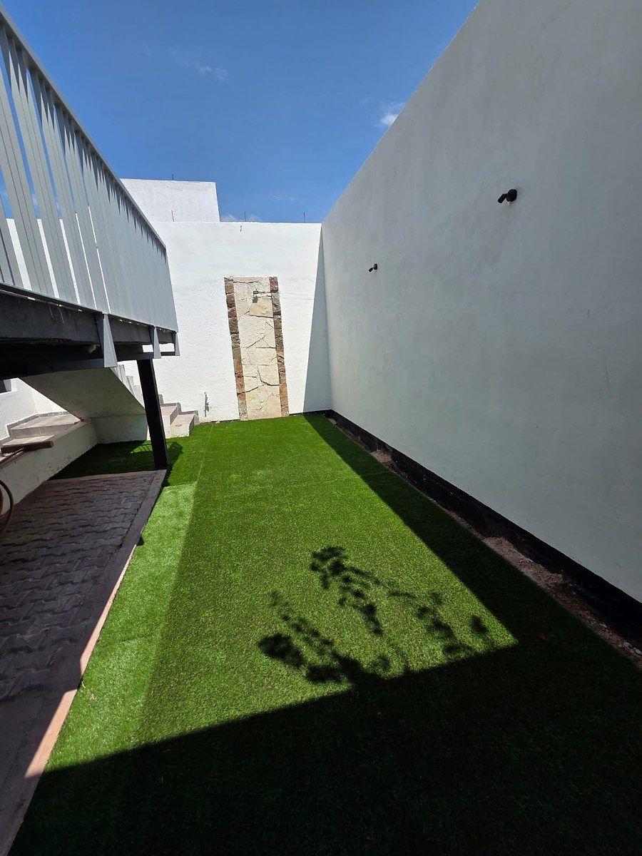 Jardín, foto 9 de 25