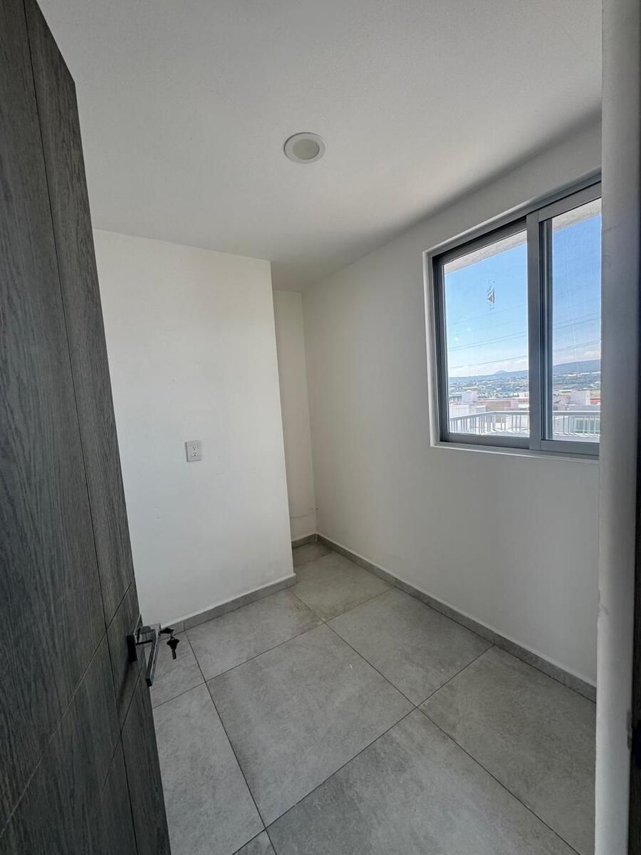 20 de 24: Bodega azotea