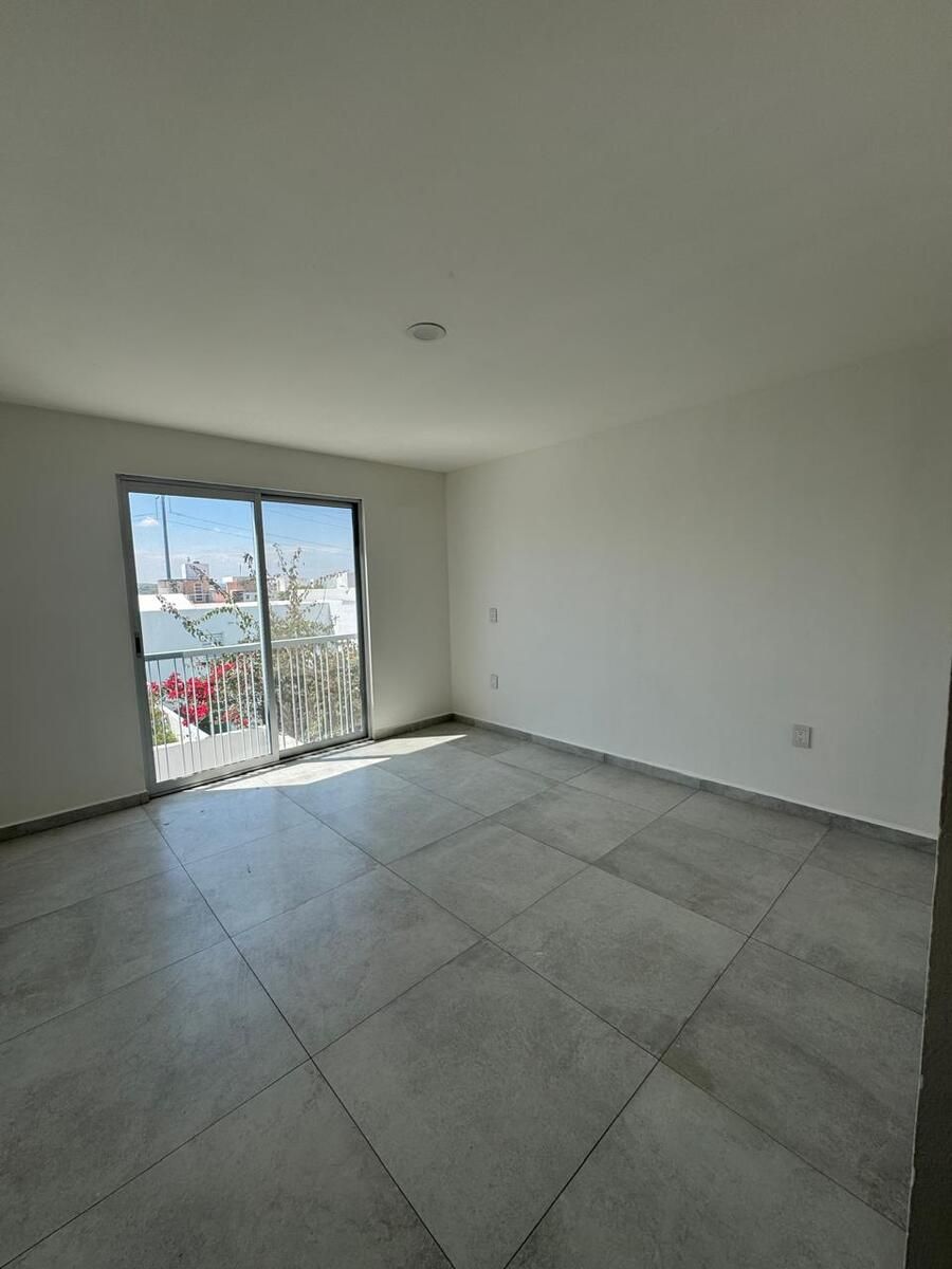 14 de 24: Recámara secundaria