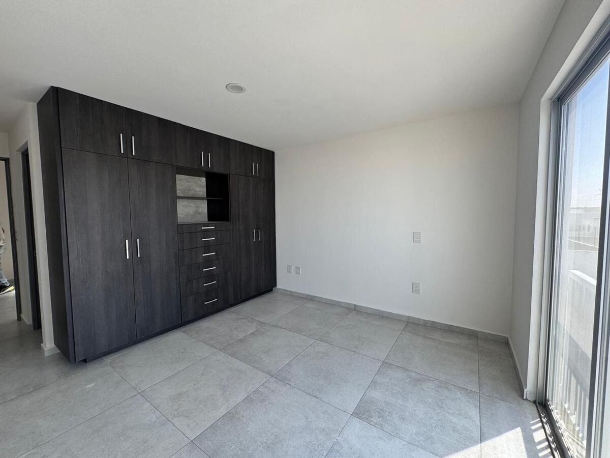 17 de 24: Recámara secundaria