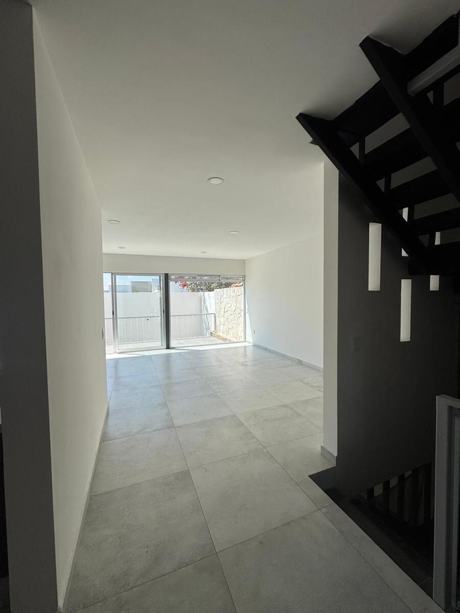 3 de 24: Vista a la sala