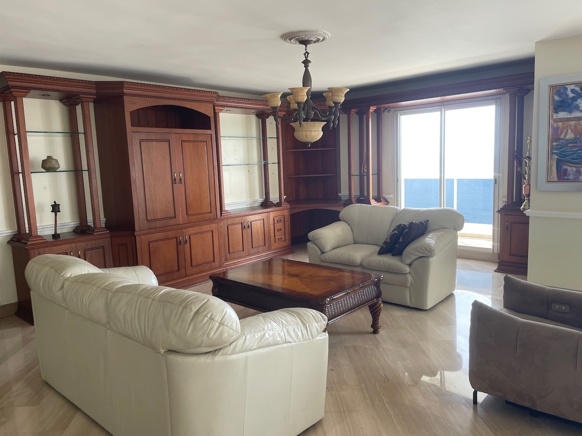 5 de 31: Venta Torre Washington, 4 Habitaciones, Vista al Mar