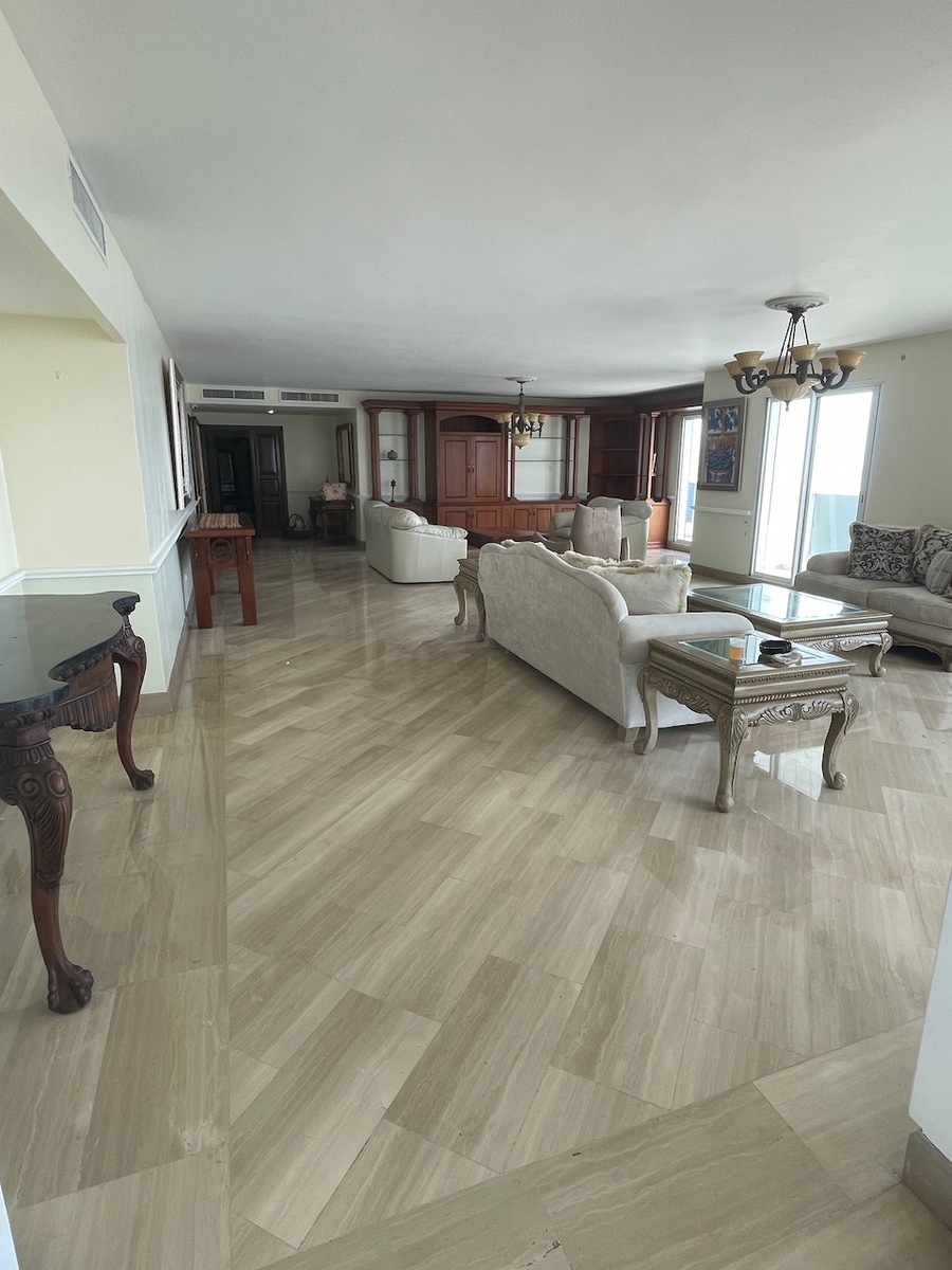 8 de 31: Venta Torre Washington, 4 Habitaciones, Vista al Mar