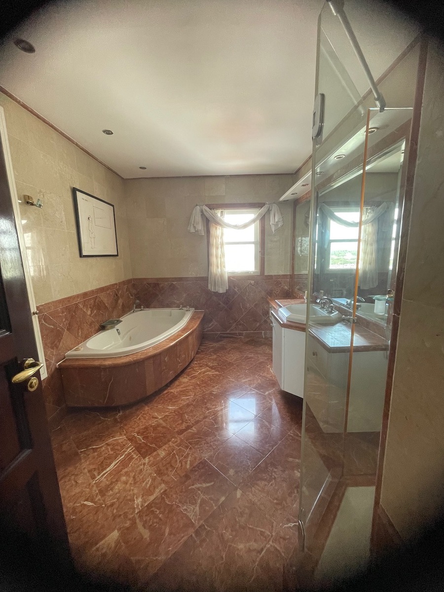 16 de 31: Venta Torre Washington, 4 Habitaciones, Vista al Mar
