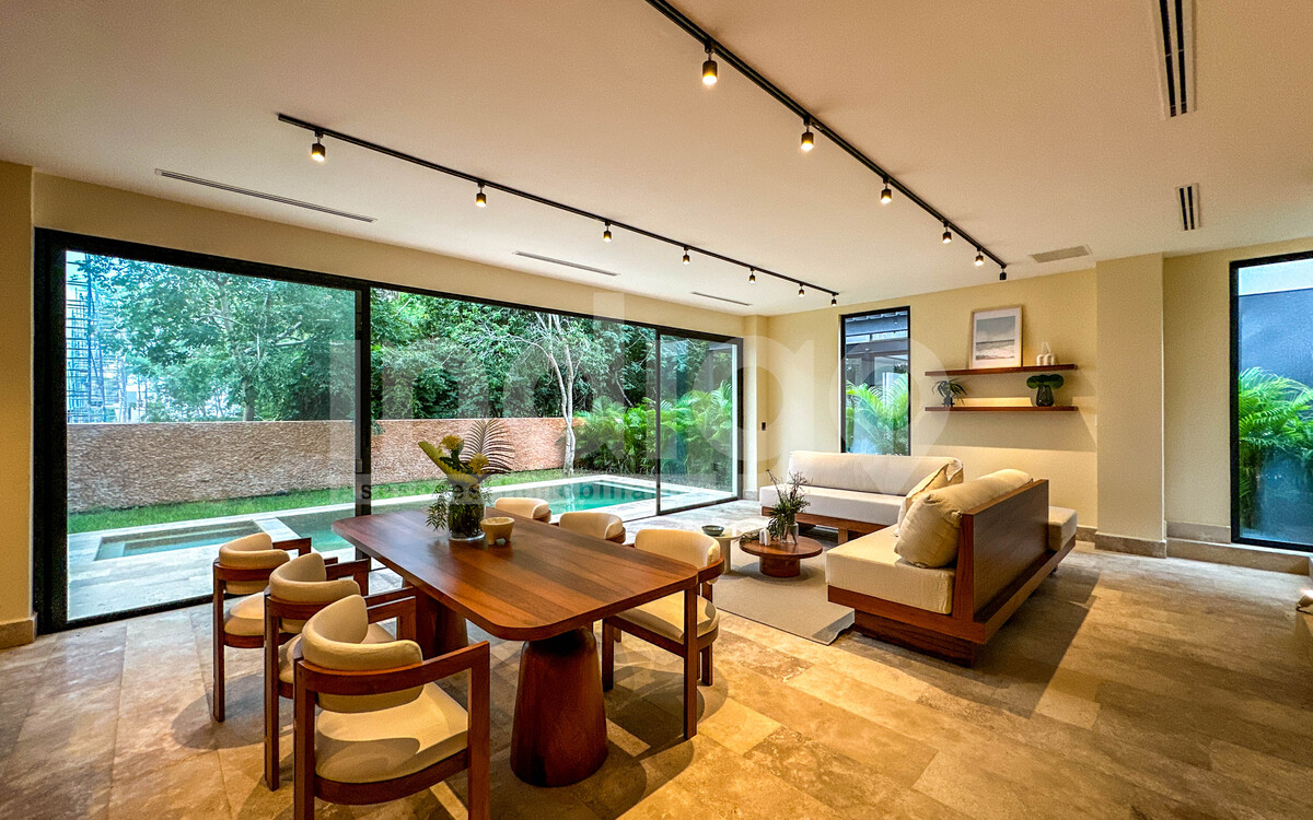 9 de 43: Sala / Comedor