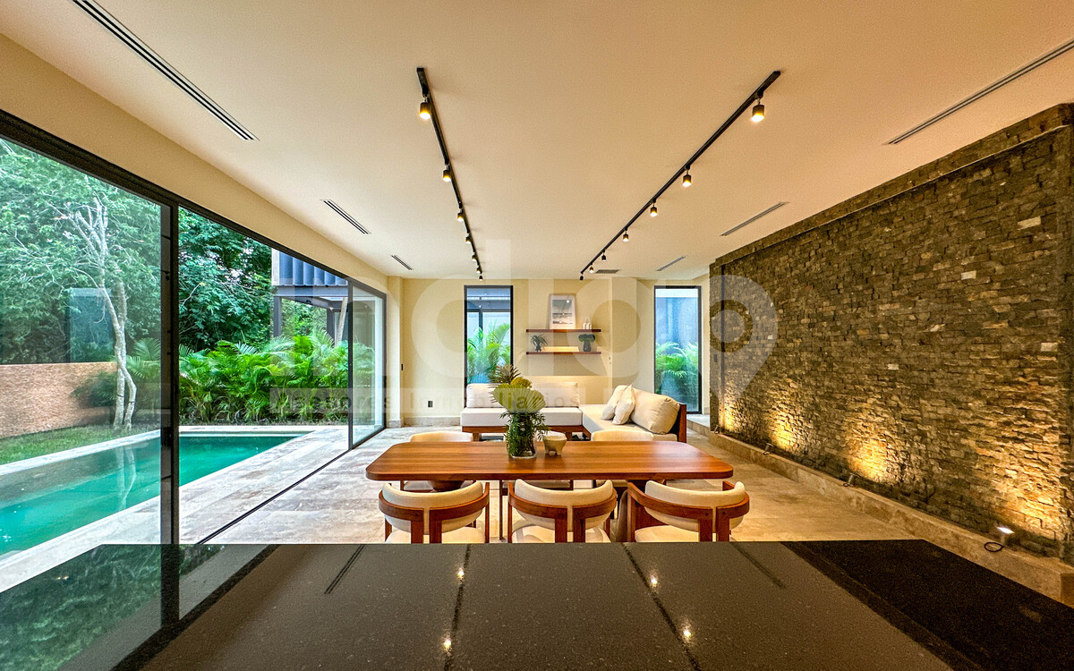 15 de 43: Vista desde la Cocina