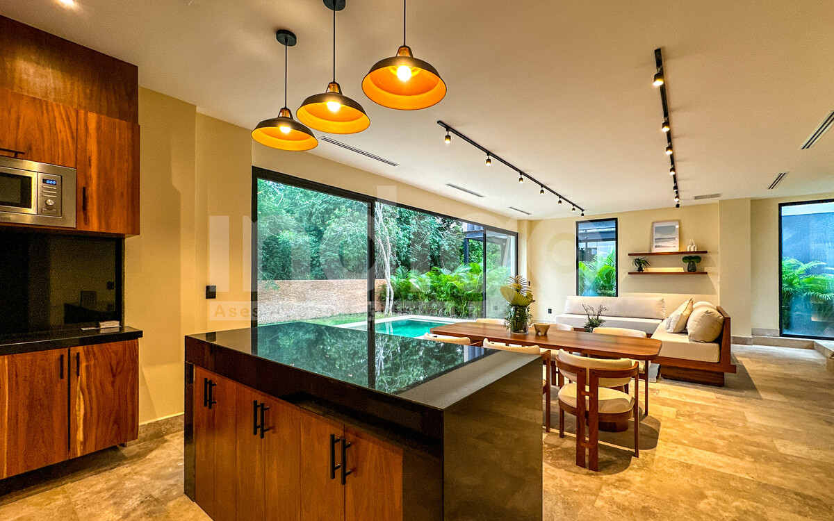 14 de 43: Vista desde la Cocina