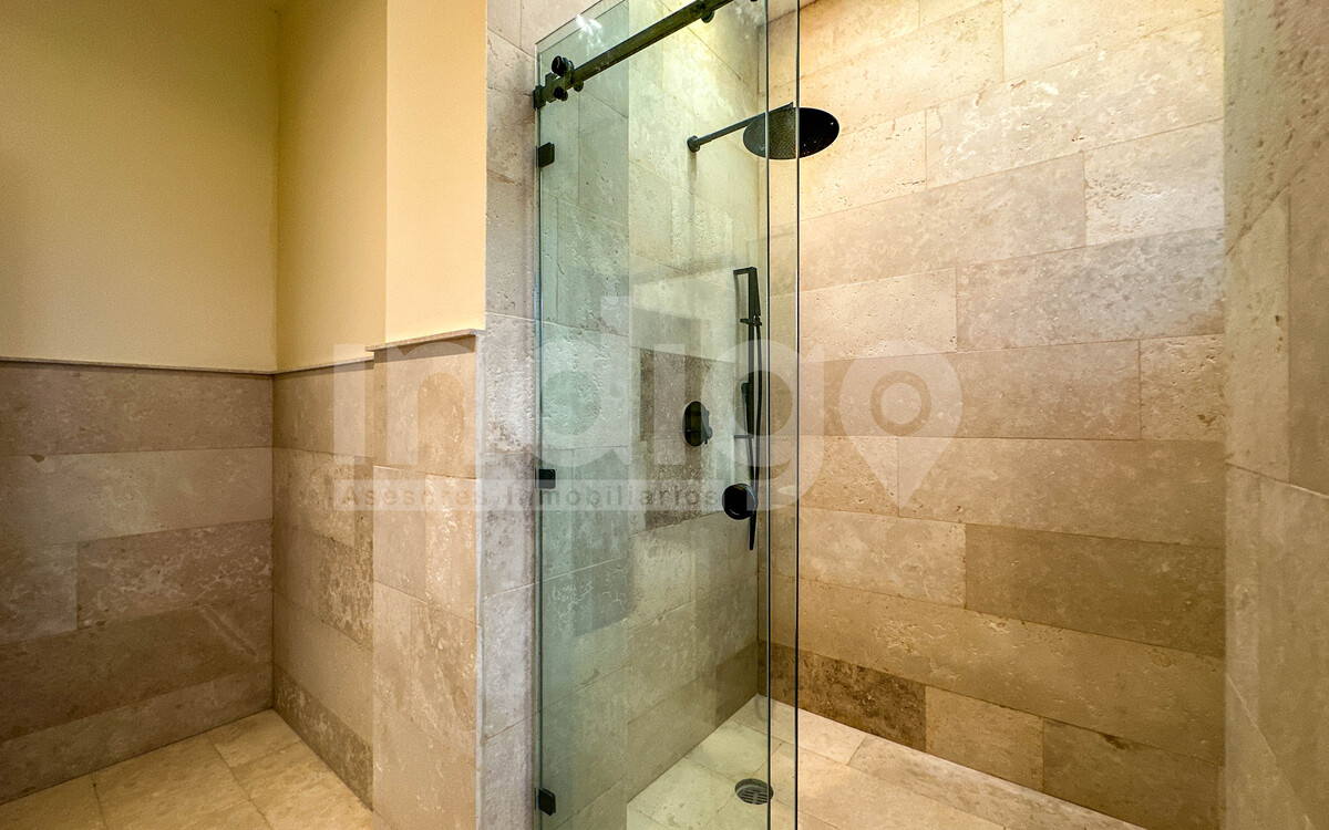 33 de 43: Baño Recámara Principal