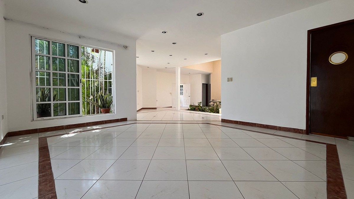 CASA EN RENTA EN MERIDA PARA OFICINA, NEGOCIO, CONSULTORIO. BENITO JUAREZ NORTE, foto 1 de 19