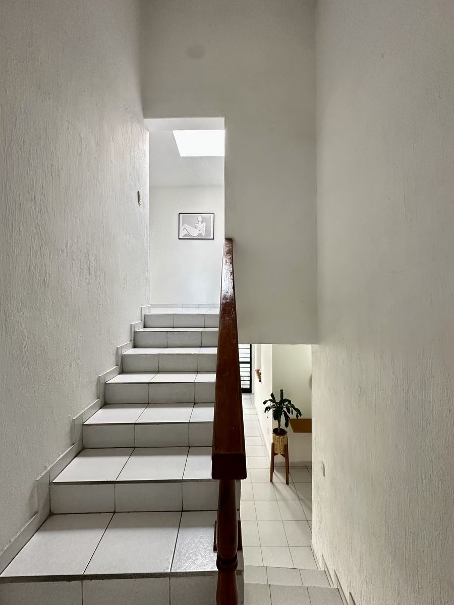17 de 23: Escaleras