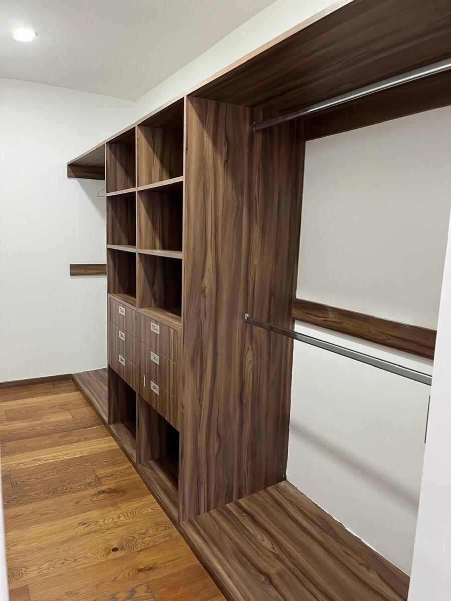 4 de 10: VESTIDOR REC  PRINCIPAL