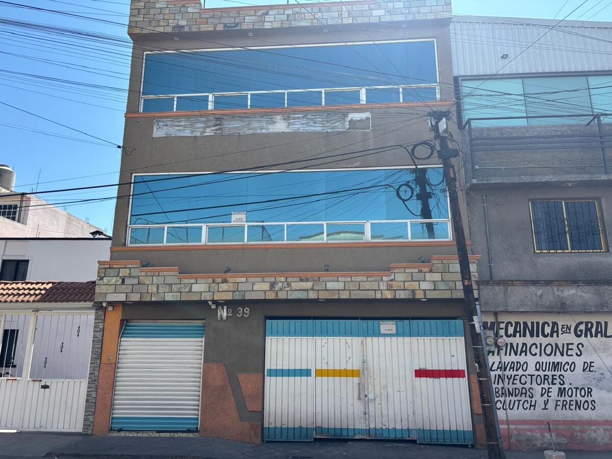1 de 18