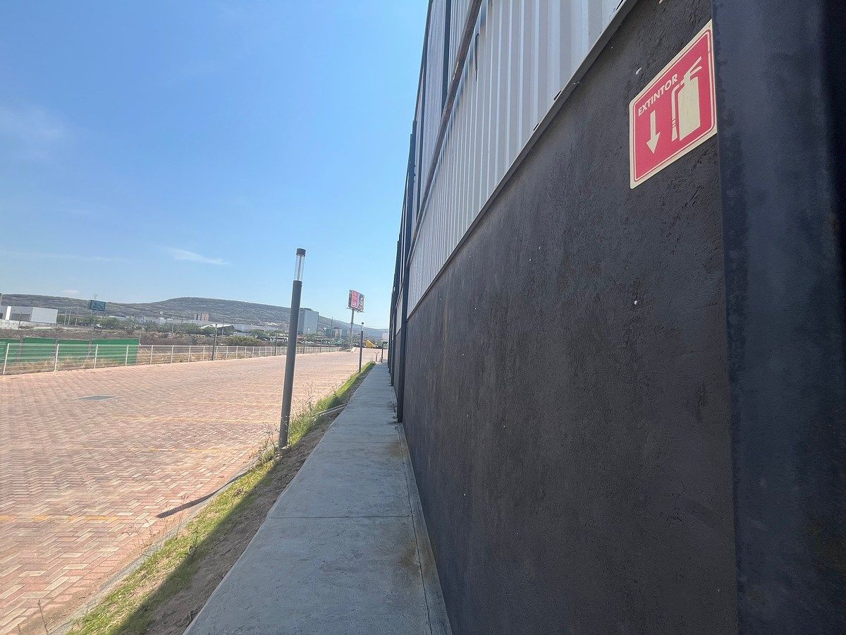 Commercial Storage Unit in Jurica, Querétaro, photo 8 of 14