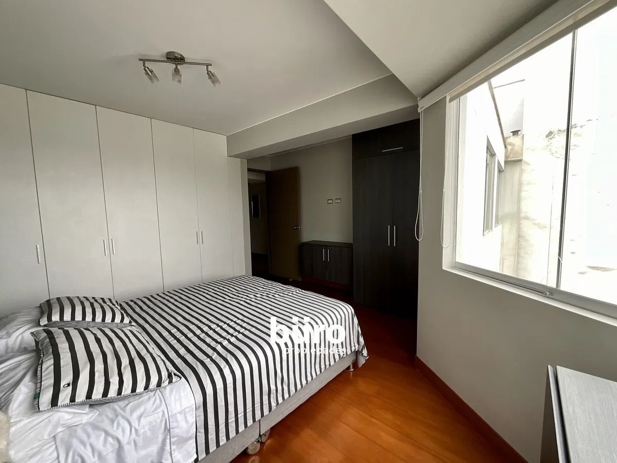 8 de 17: Dormitorio Secundario