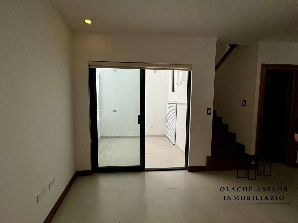4 of 9: COMEDOR/PATIO