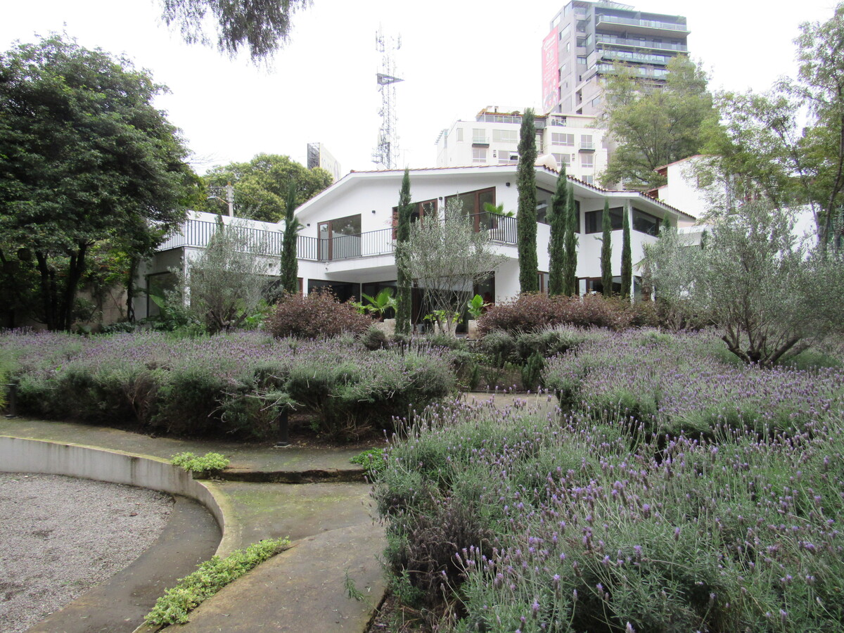 1 of 20: Casa en Venta en San Ángel Rayo Vende ®