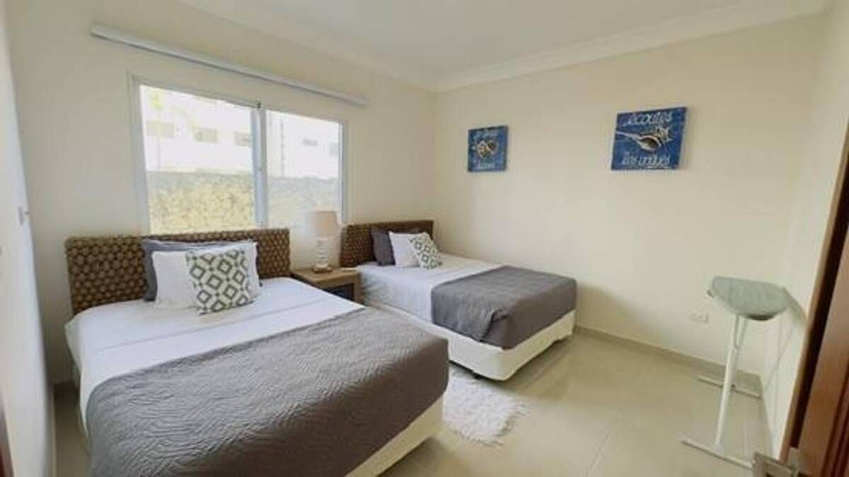 9 de 11: HABITACIÓN