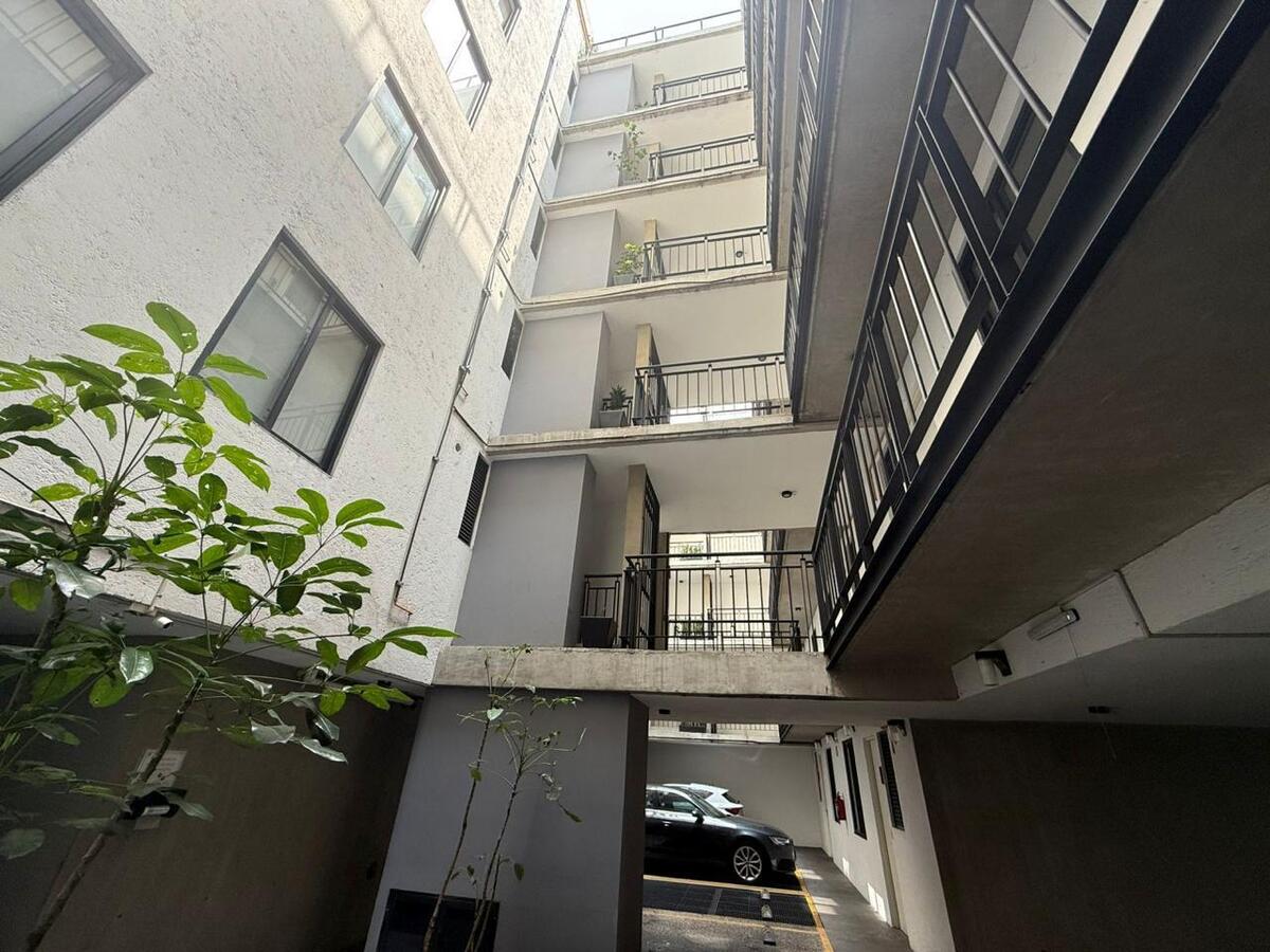 4 de 10: Edificio interno