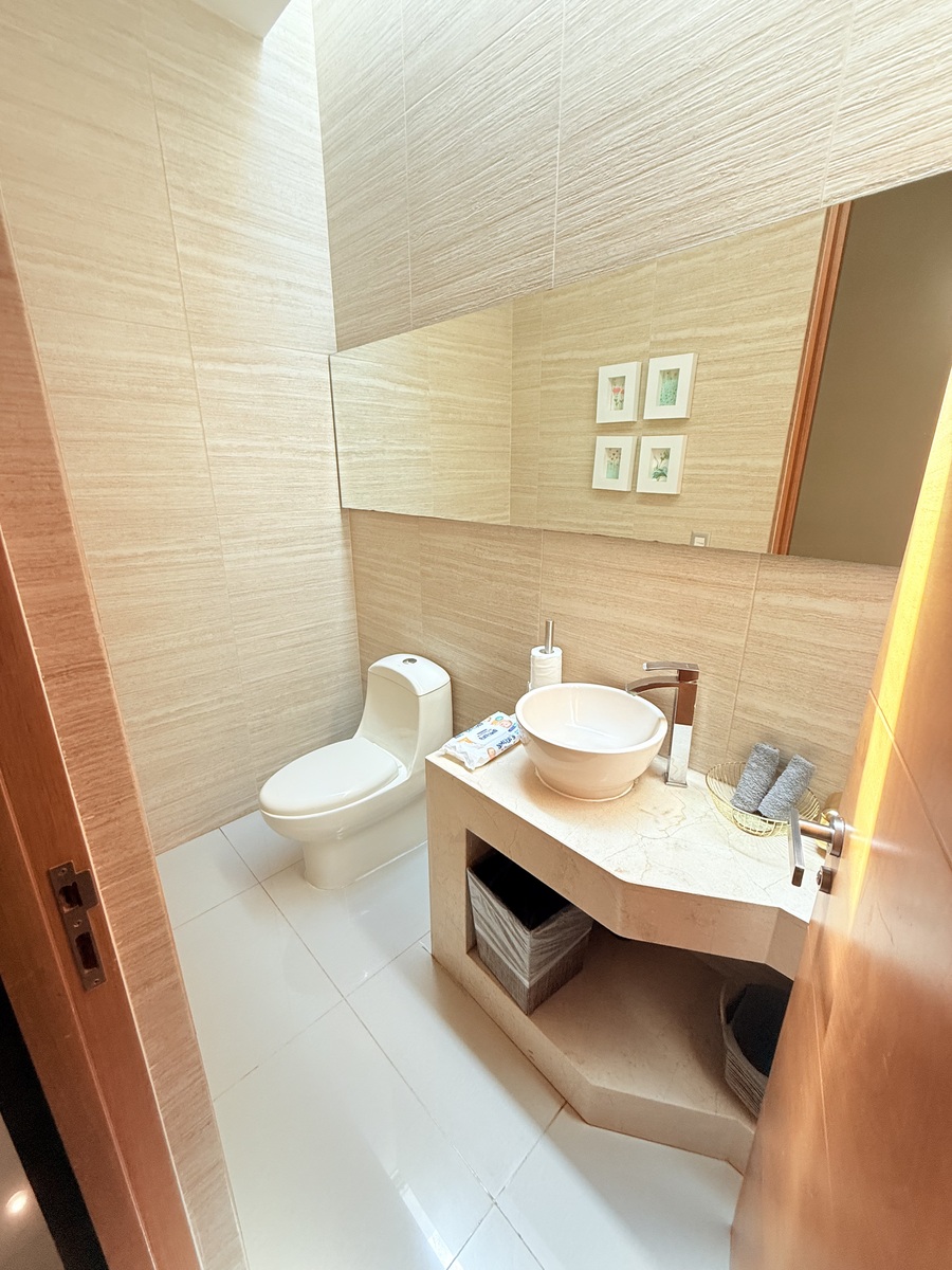 2 de 20: 1/2 baño