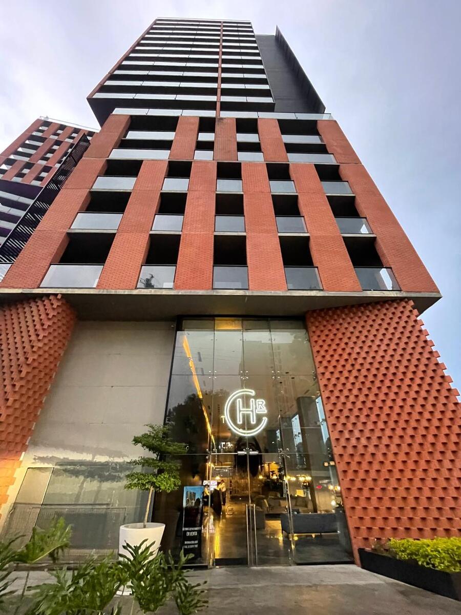 1 de 16