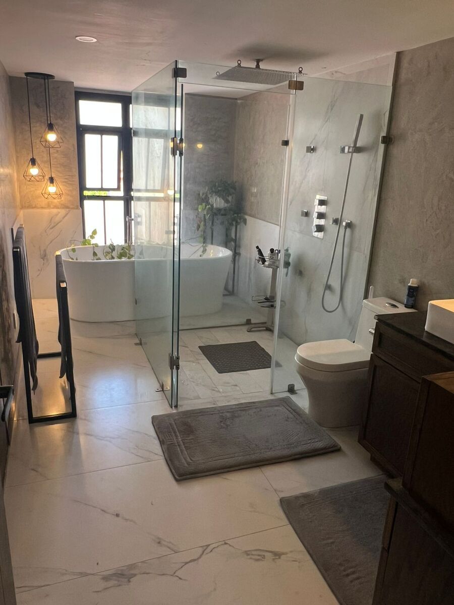 15 de 33: Baño Rec. Principal