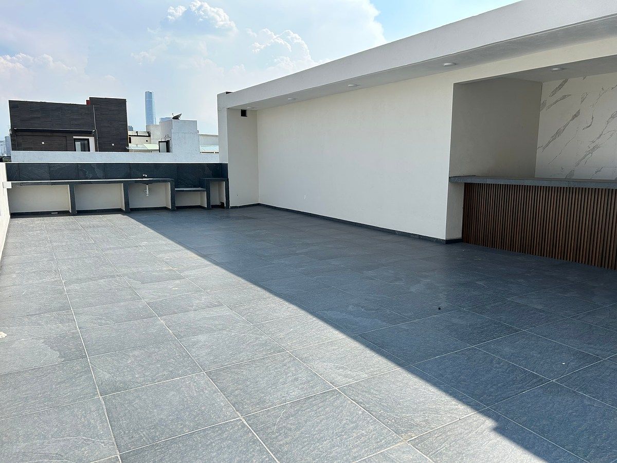 17 de 34: roof