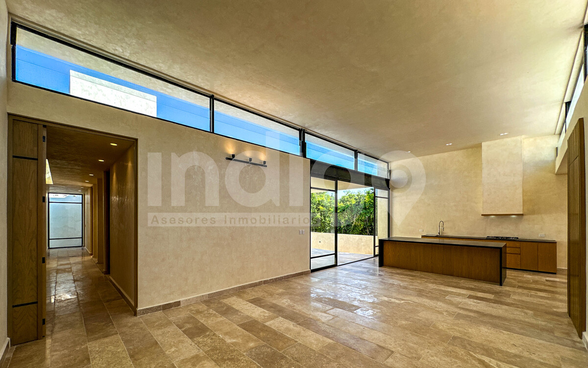 22 de 49: Comedor / Pasillo a las Recámaras