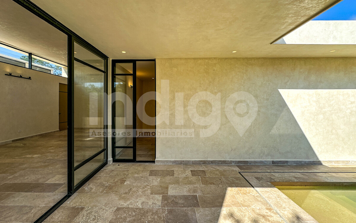 18 de 49: Terraza Posterior Techada