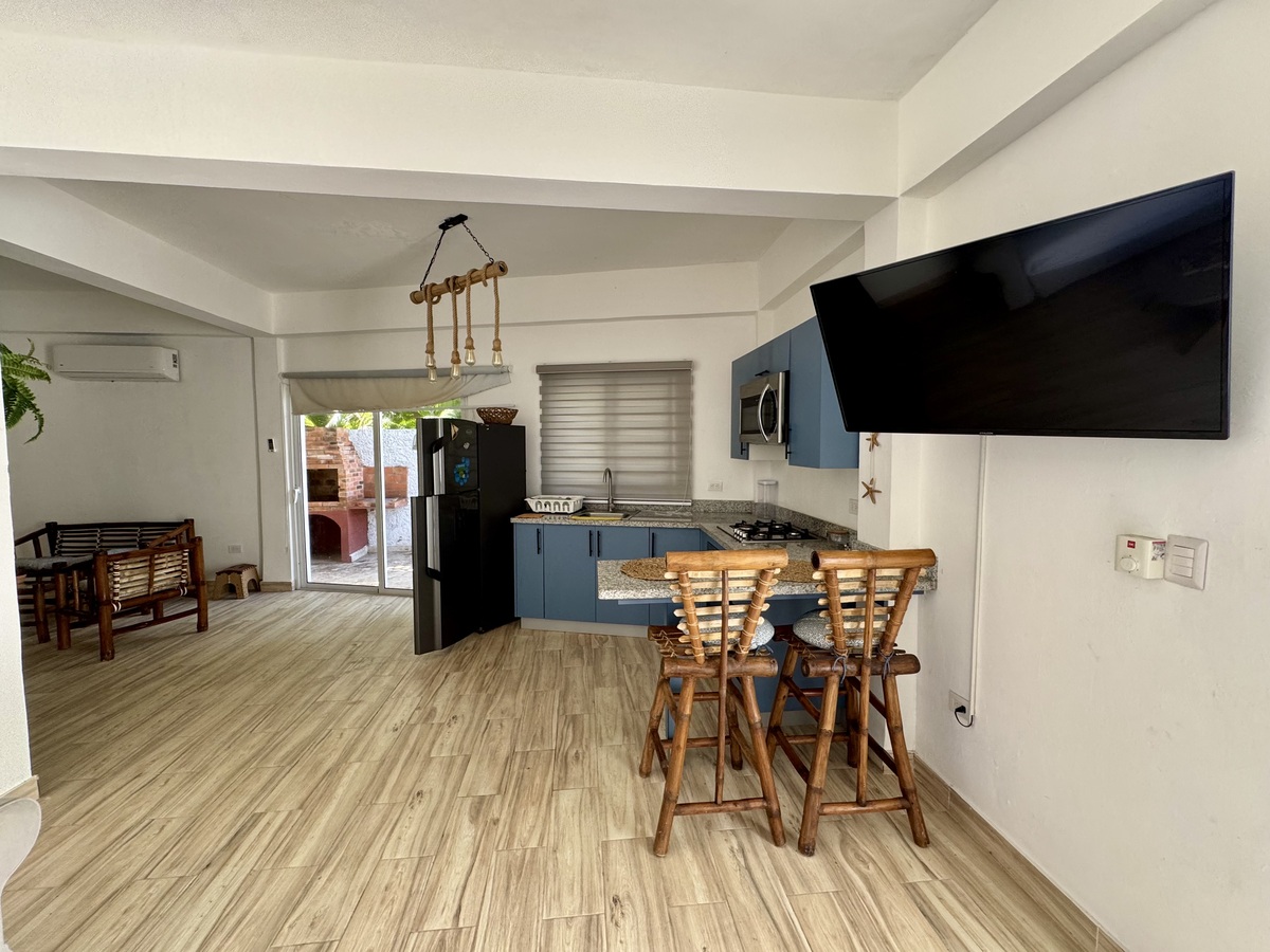 23 de 27: Guesthouse / Cocina