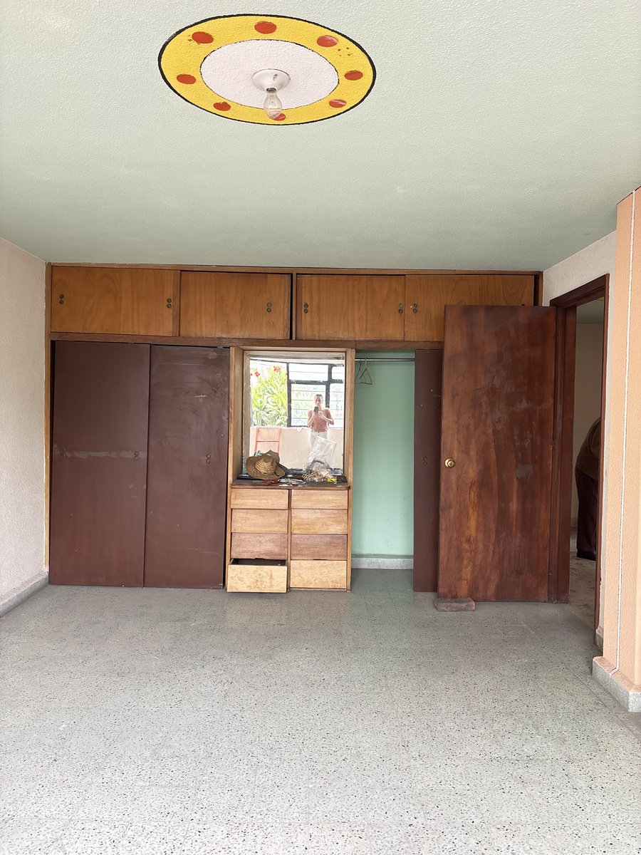 3 de 35: Habitación