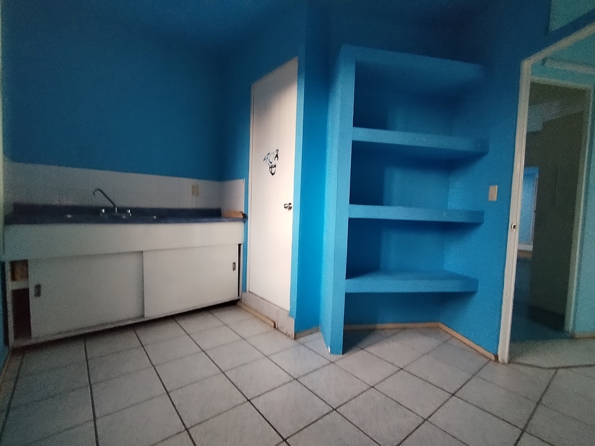 18 de 23: CUBICULO NO. 6