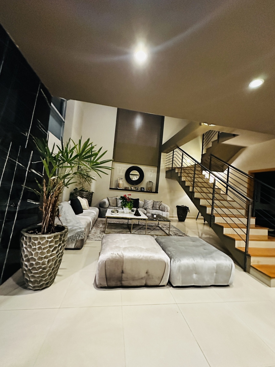 1 de 21: Sala