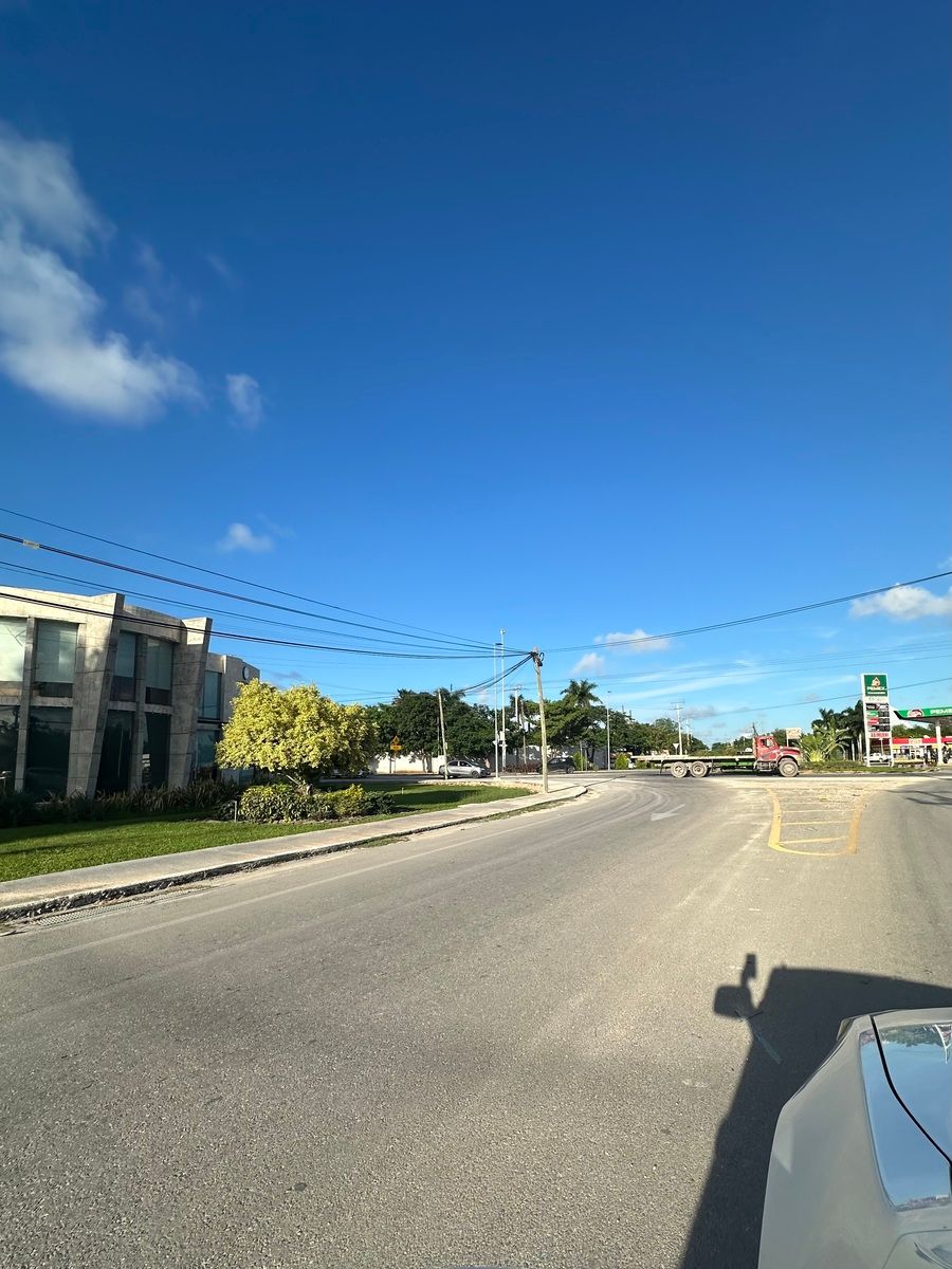 8 de 13: Cerca de la Glorieta Dzitya