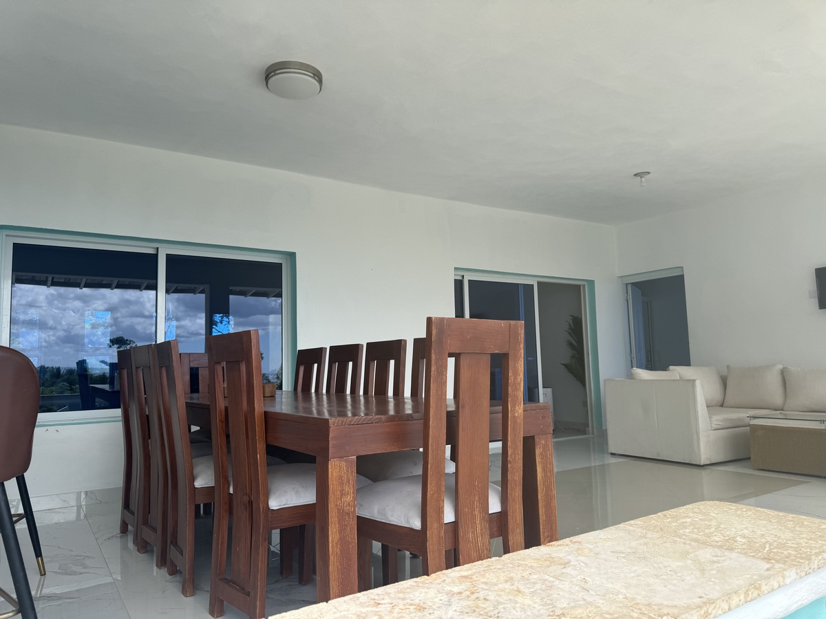 13 of 47: Main villa