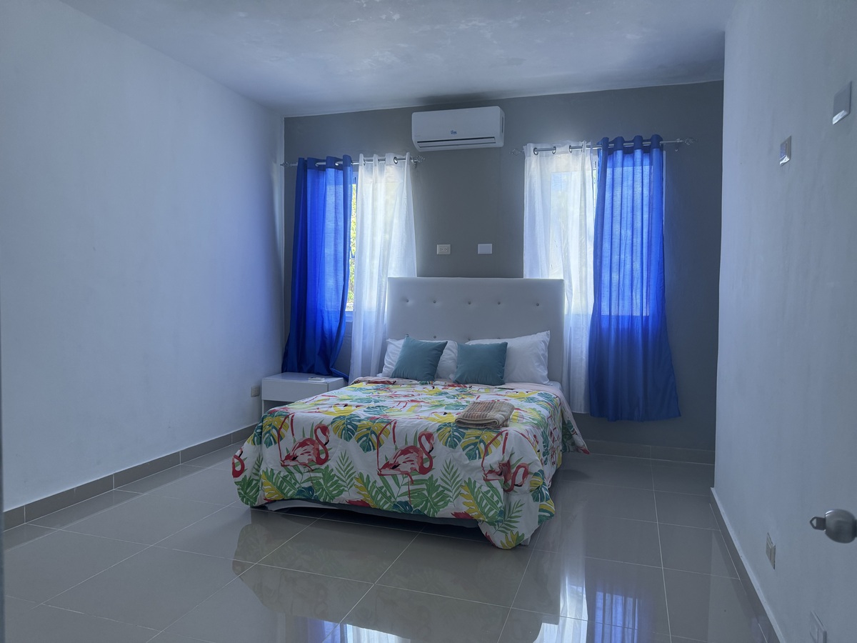 18 of 47: Main villa