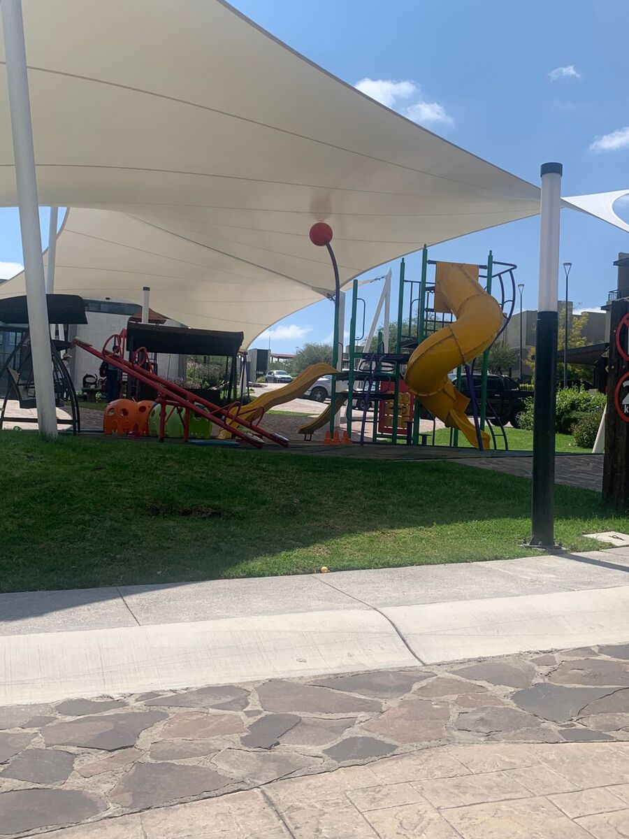 11 of 11: Área infantil
