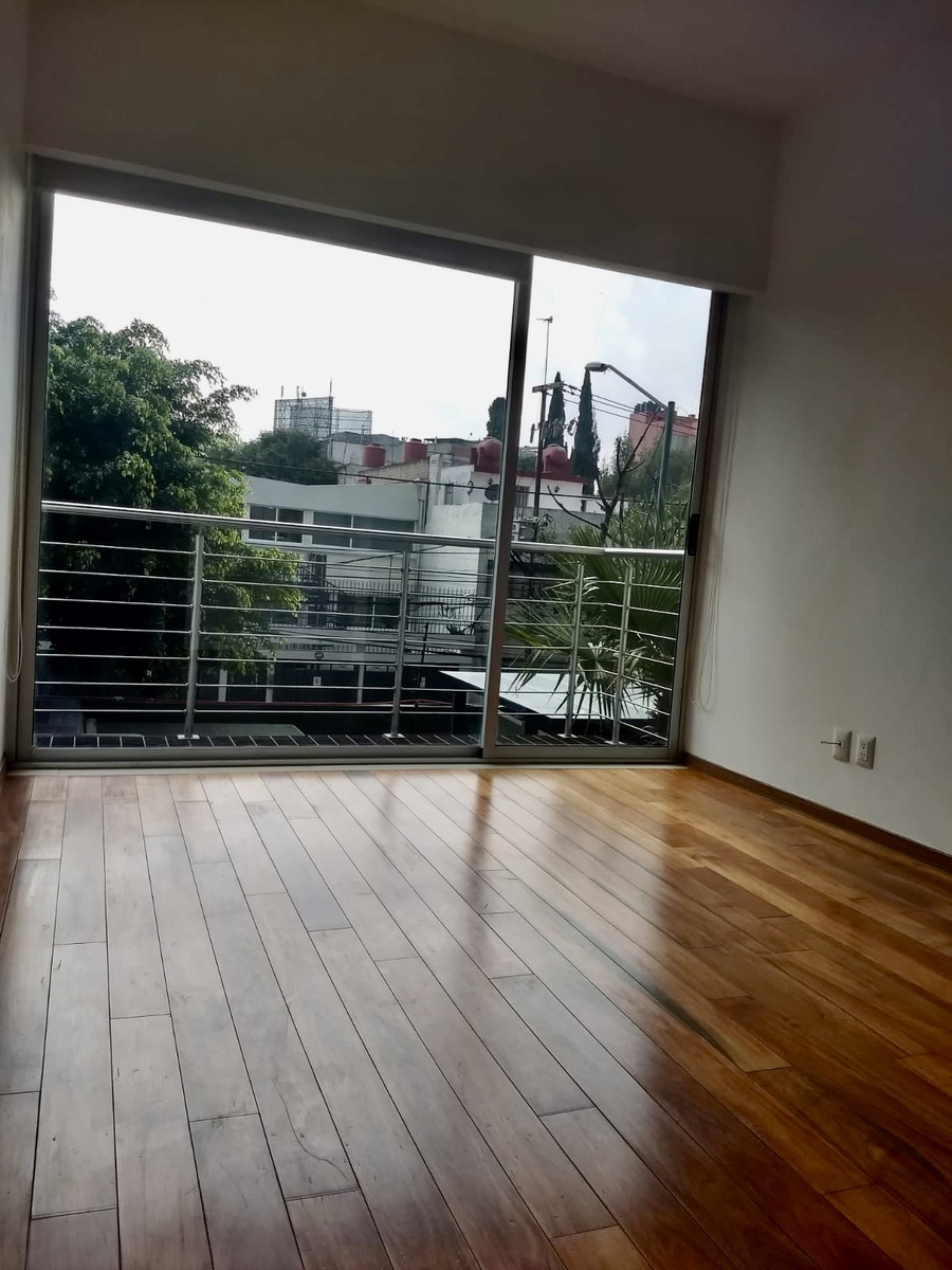 2 de 18